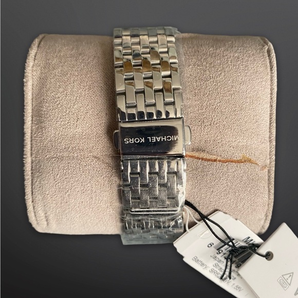 NWT Michael Kors Stainless Steel Crystal Watch MK3190 main image 6